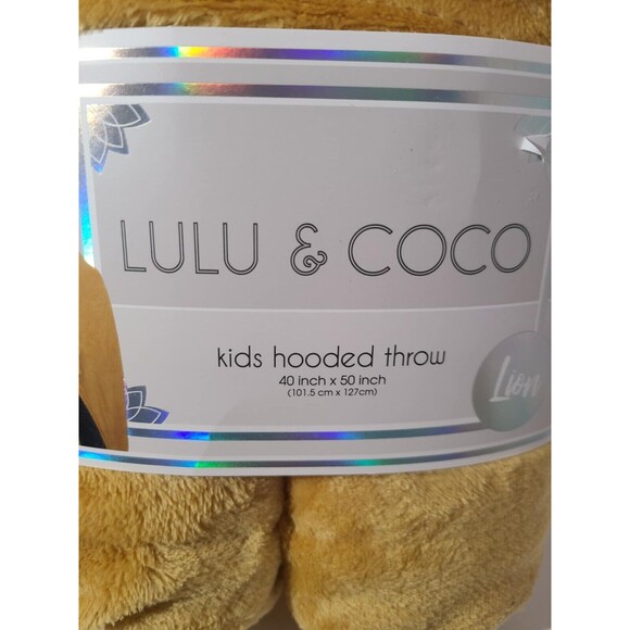 LuLu and CoCo Lion Blanket 40"x50" Hooded Throw Super Soft NEW NWT - Picture 3 of 3